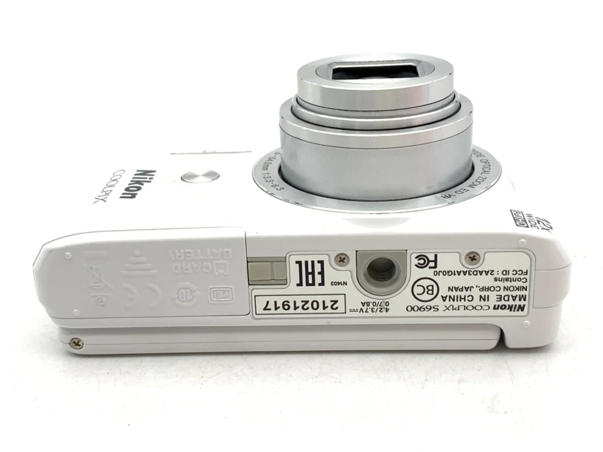 Nikon COOLPIX S6900WH - Thumbnail 3