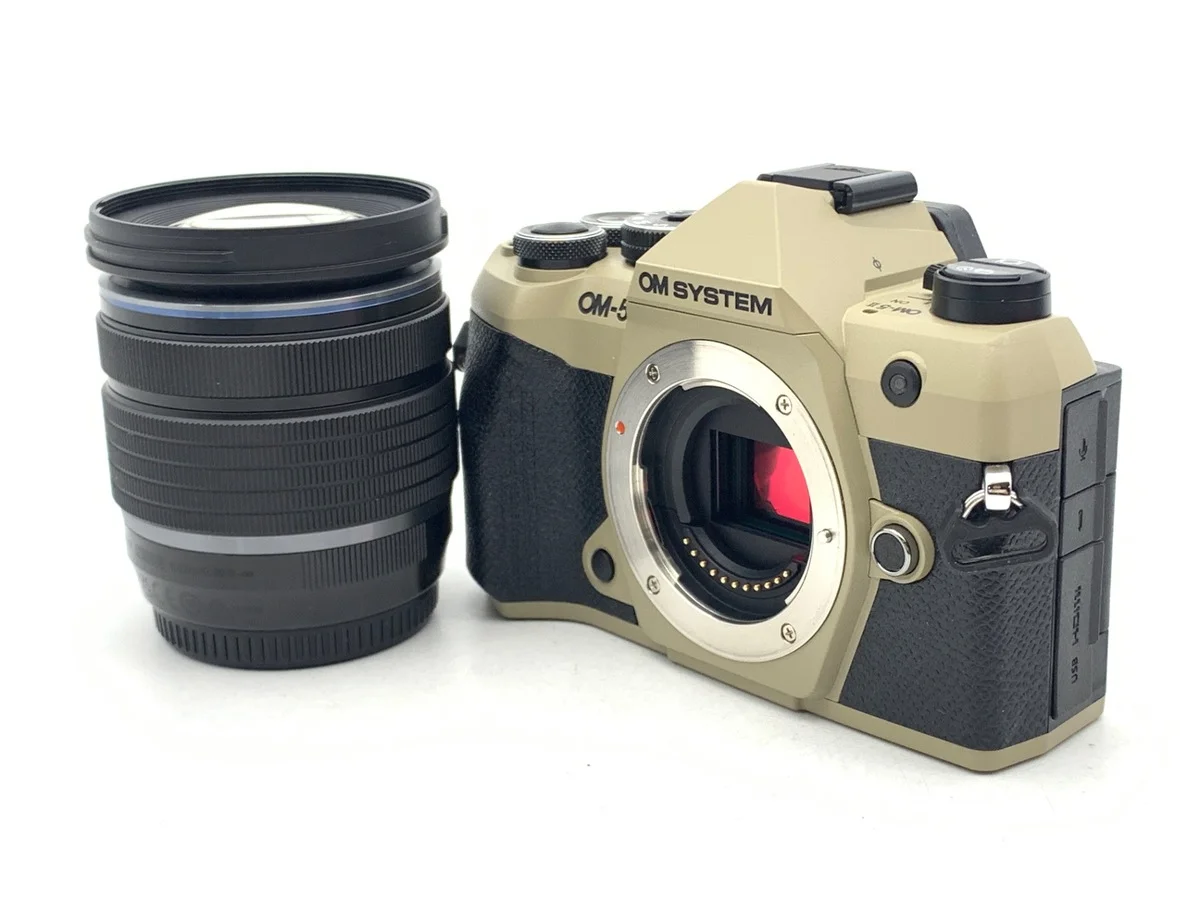 Olympus OM SYSTEM OM-5 Mark II 12-45mm F4.0 PRO