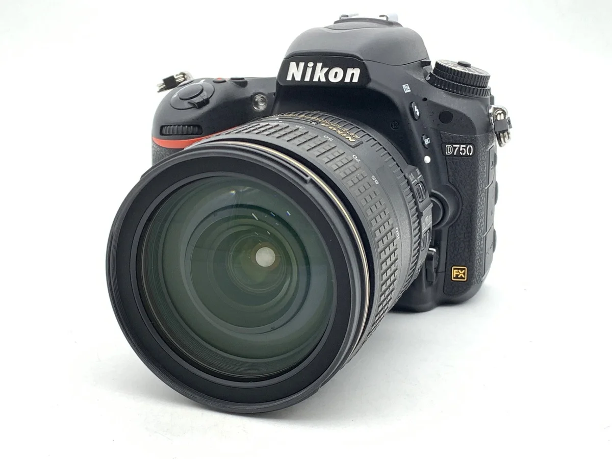 Nikon D750 24-120VR