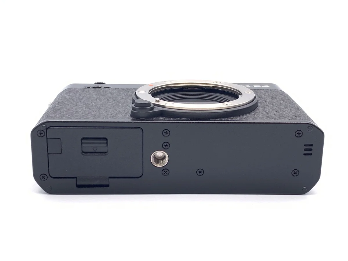 Fujifilm X-E4 - Thumbnail 3