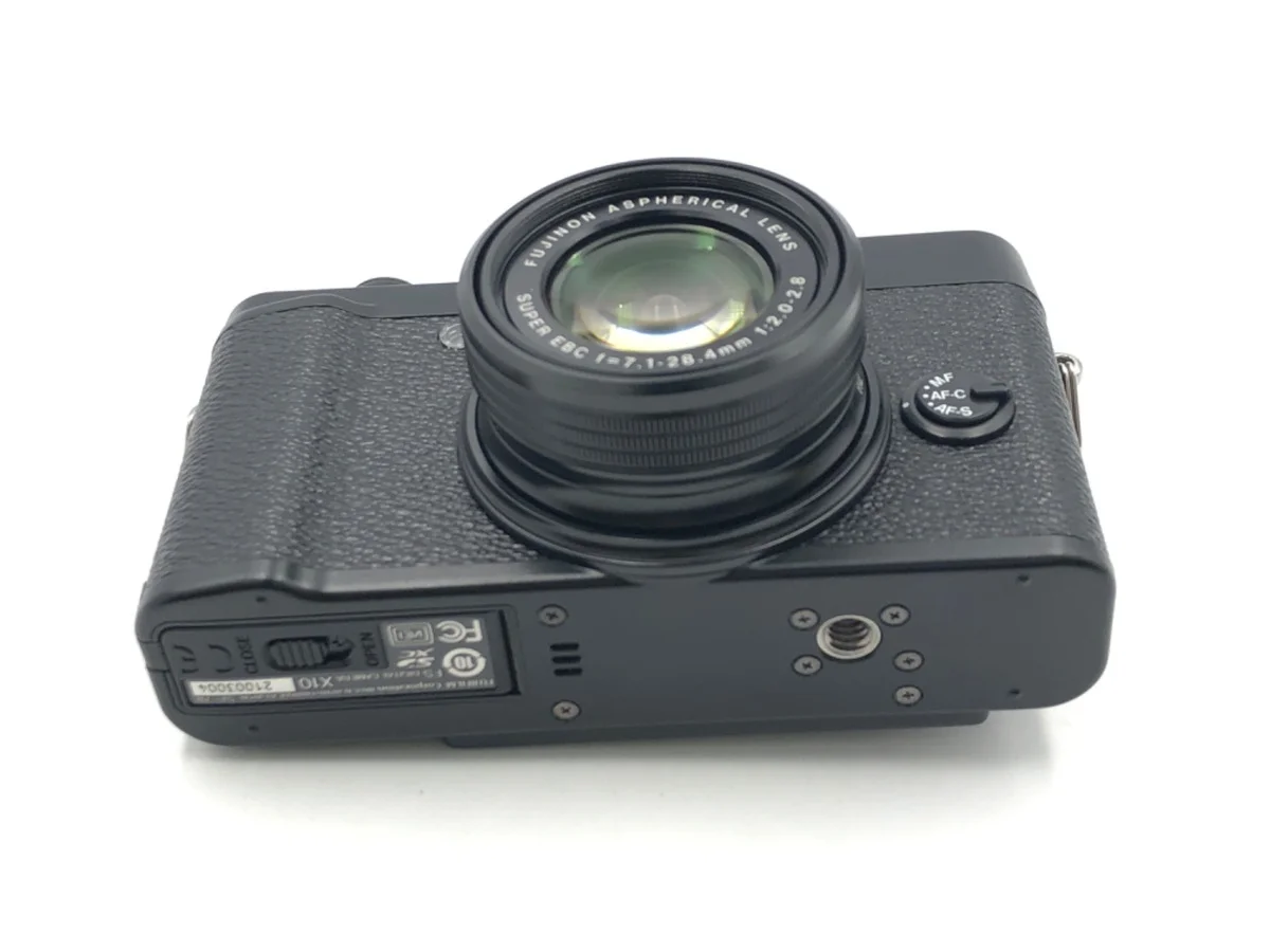 Fujifilm X10 - Thumbnail 3