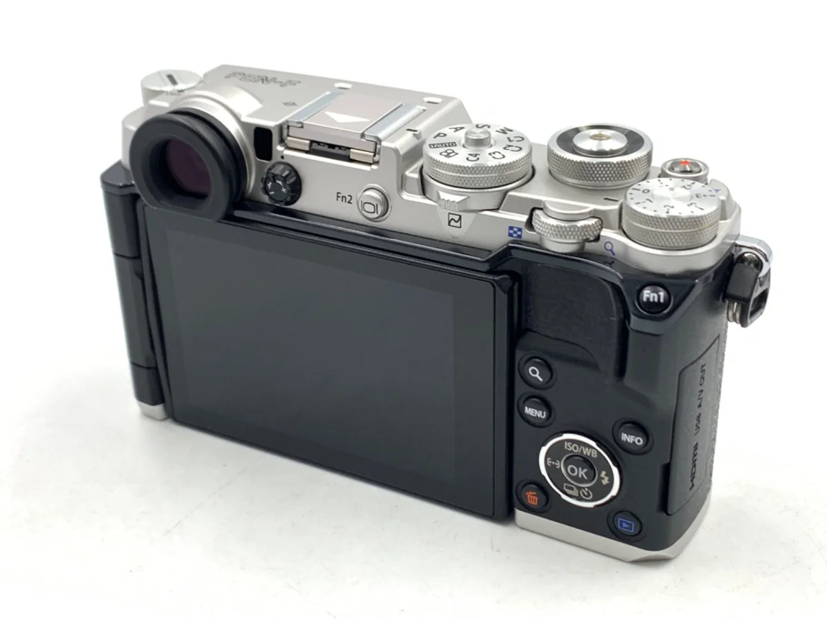 Olympus PEN-F - Thumbnail 2
