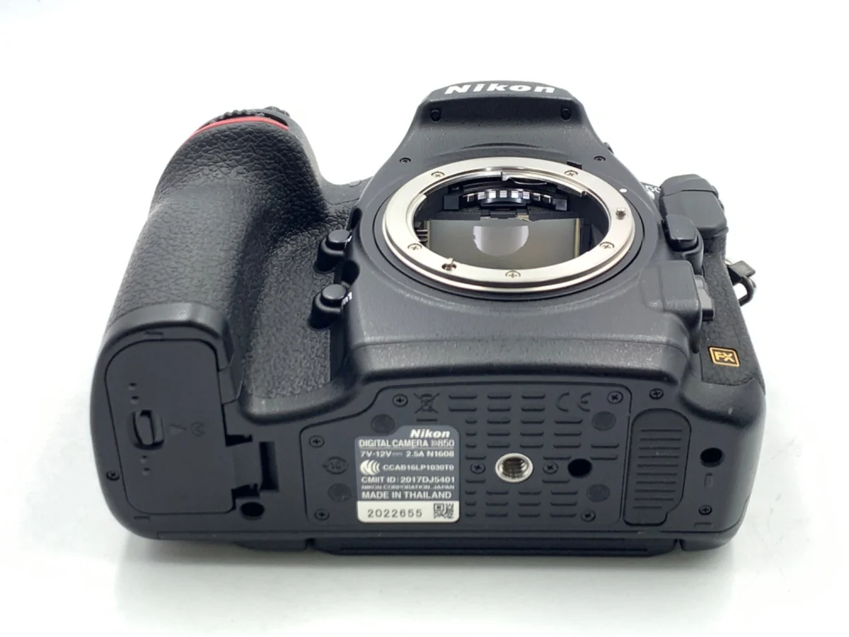 Nikon D850 - Thumbnail 3