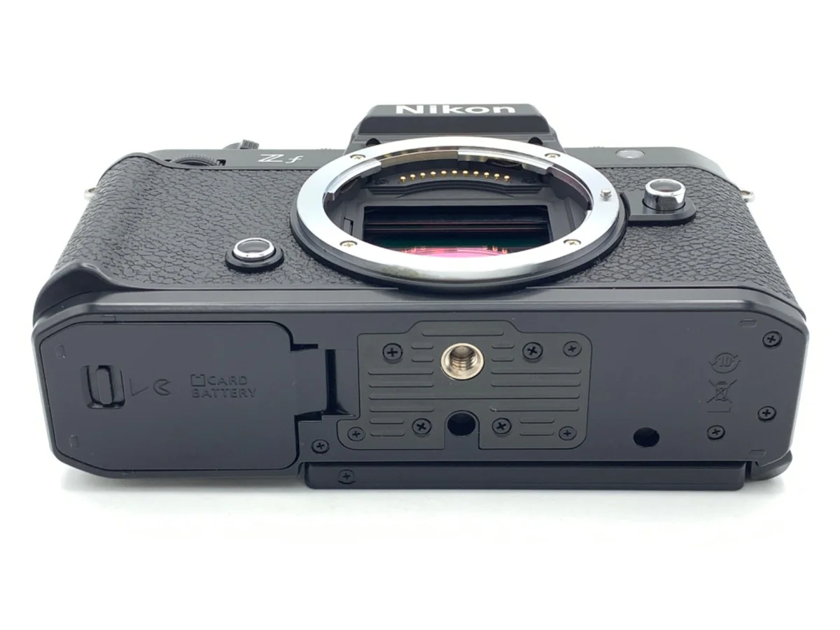 Nikon Zf - Thumbnail 3