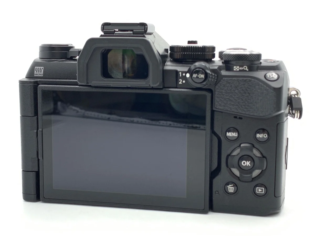 Olympus OM SYSTEM OM-5 Mark II - Thumbnail 2