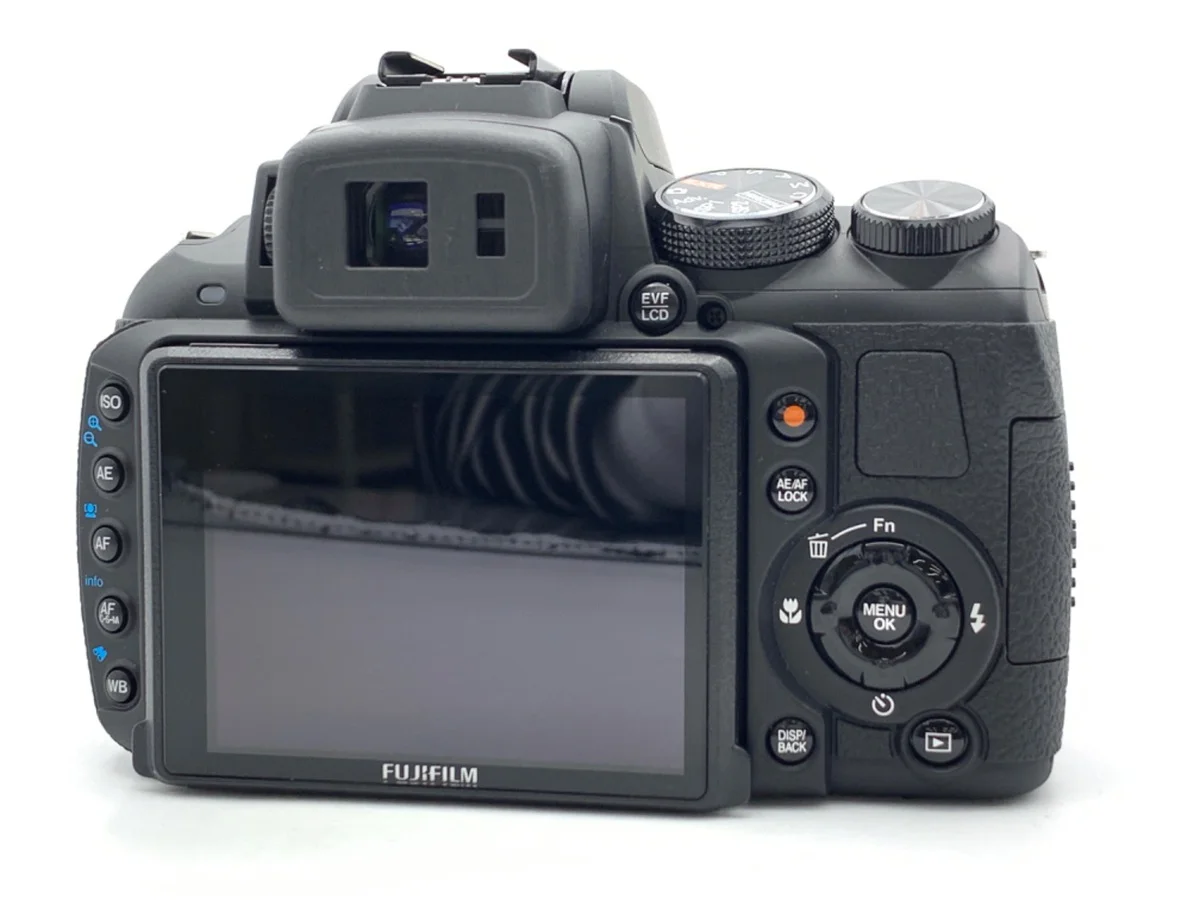 Fujifilm FinePix HS30EXR - Thumbnail 2