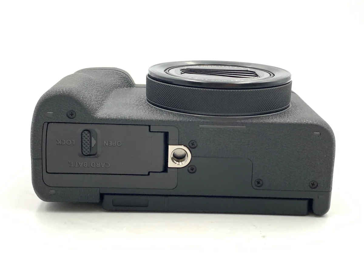 Canon PowerShot V1 - Thumbnail 3