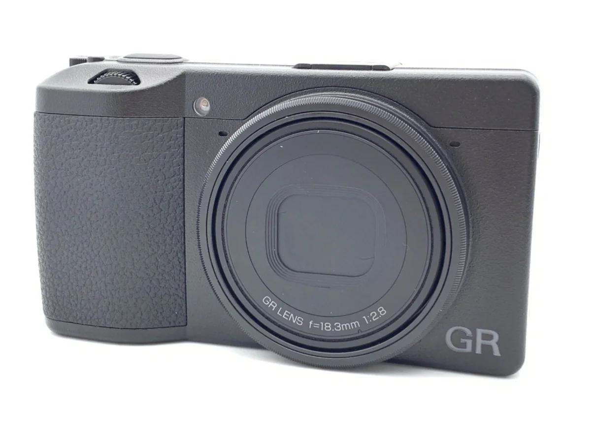 Ricoh GR III