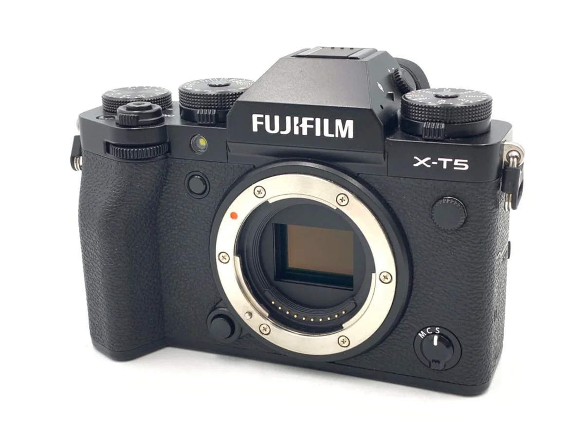 Fujifilm X-T5