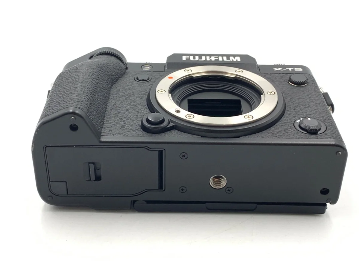 Fujifilm X-T5 - Thumbnail 3