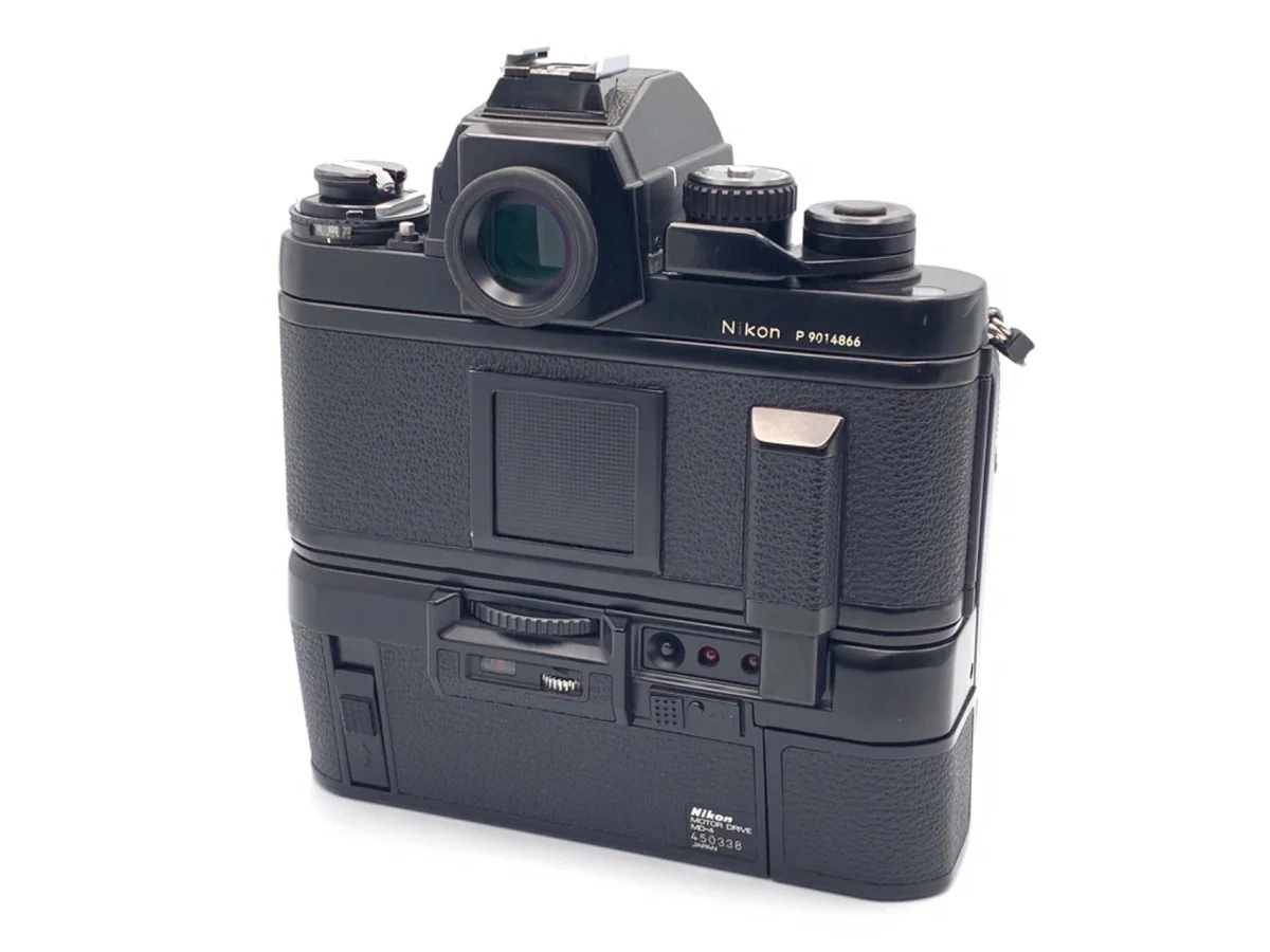 Nikon F3 P ( ) - Thumbnail 2