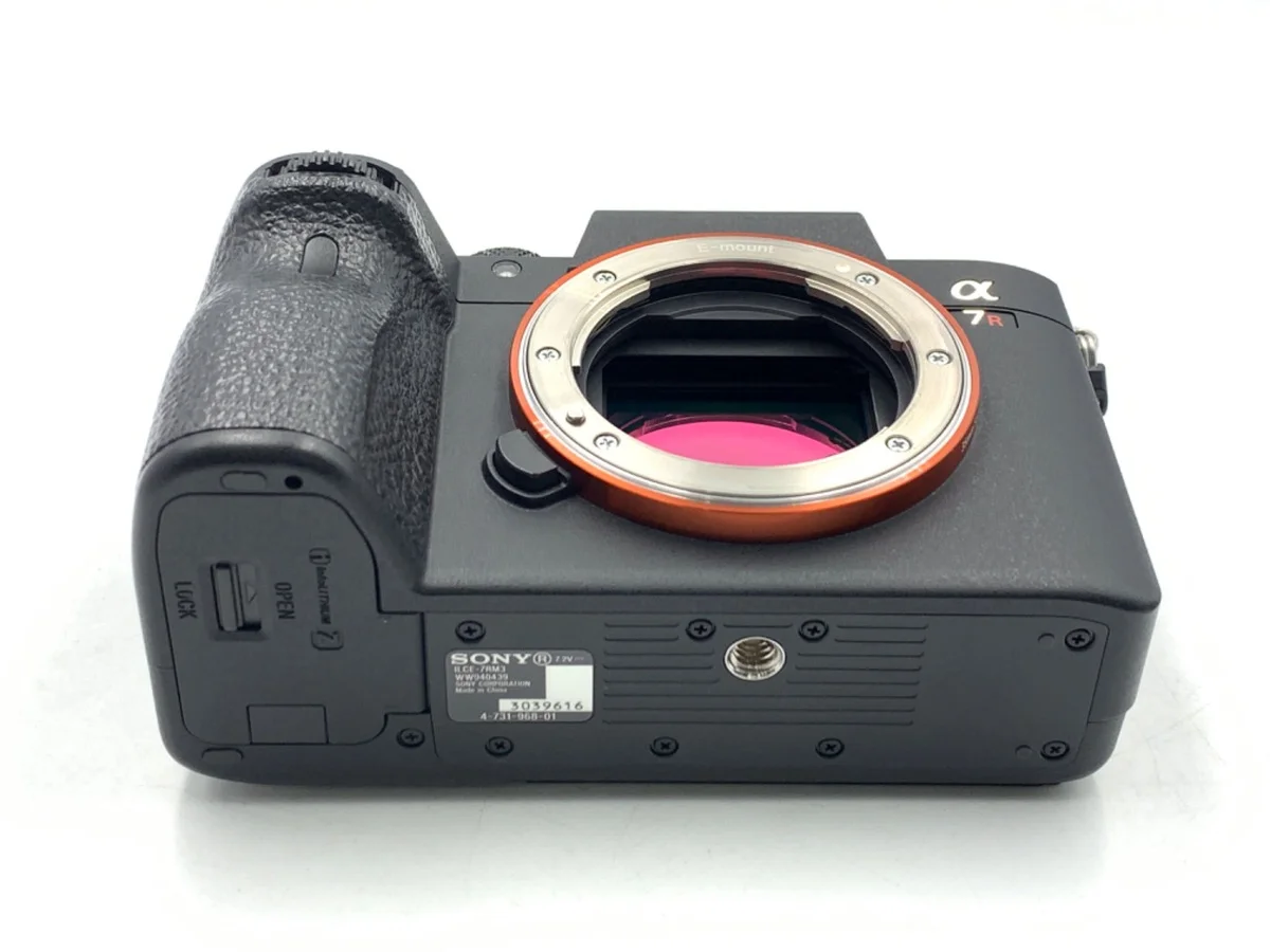 Sony α7R III [ILCE-7RM3 - Thumbnail 3