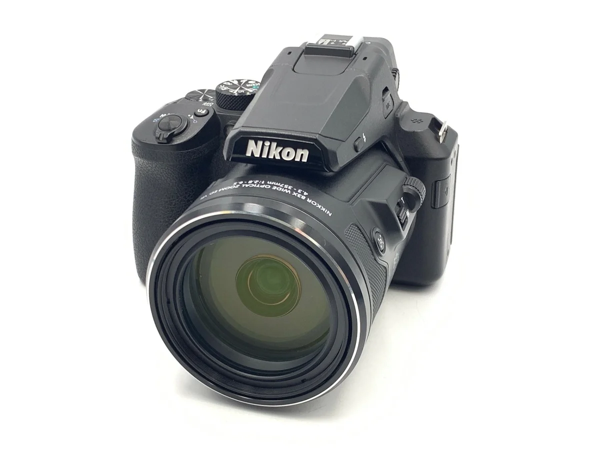 Nikon COOLPIX P950