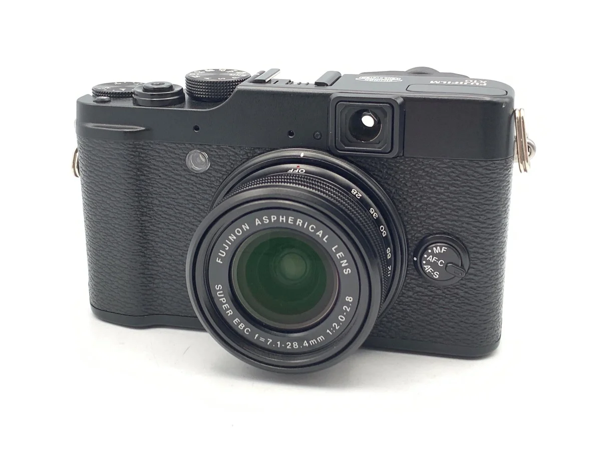 Fujifilm X10