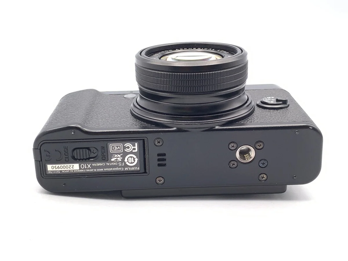 Fujifilm X10 - Thumbnail 3