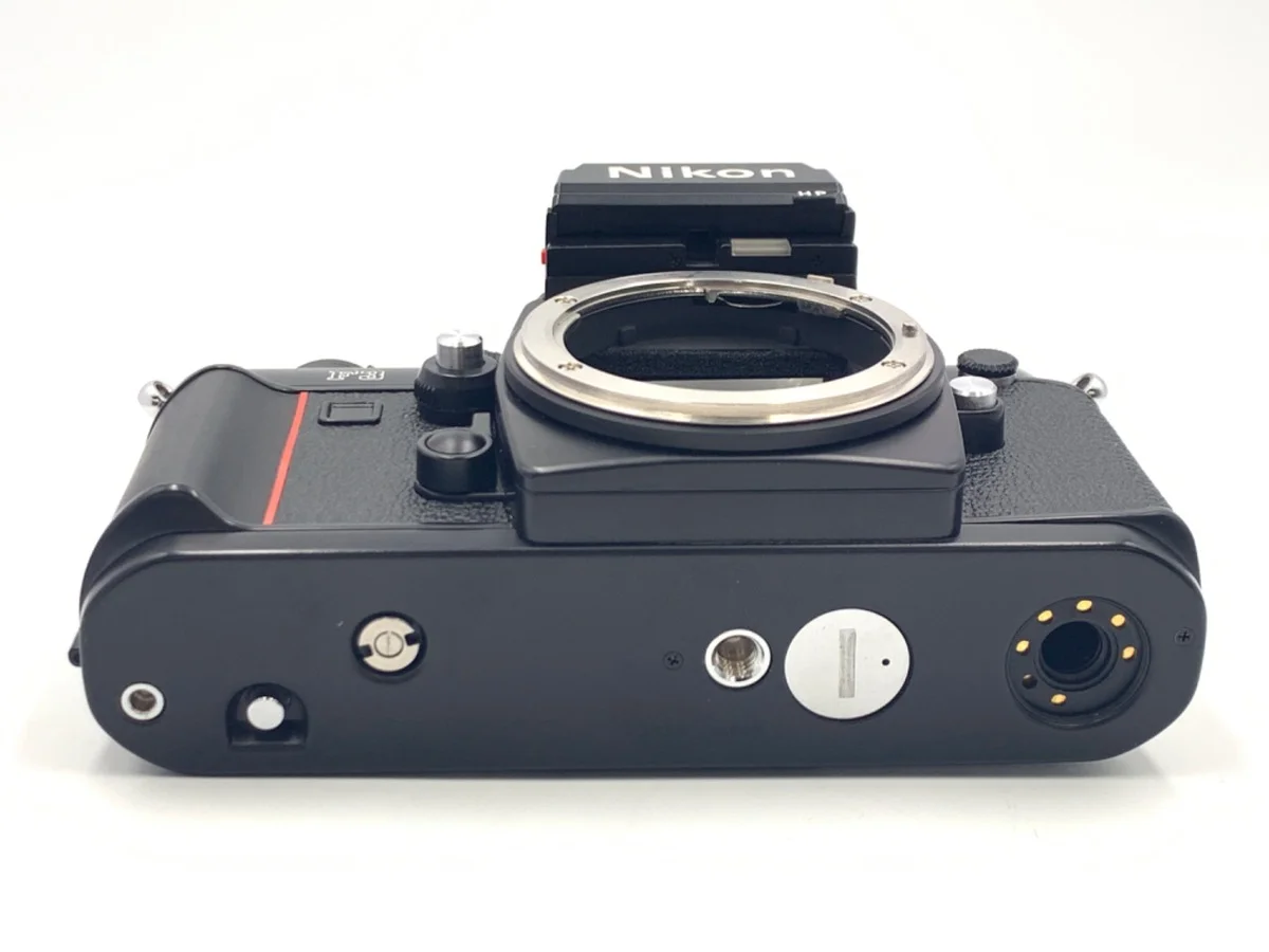 Nikon F3 P ( ) - Thumbnail 3