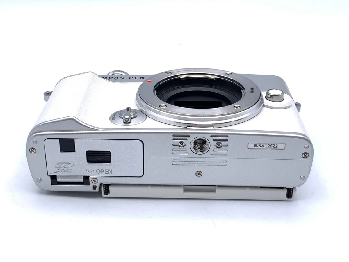 Olympus PEN E-P7 - Thumbnail 3