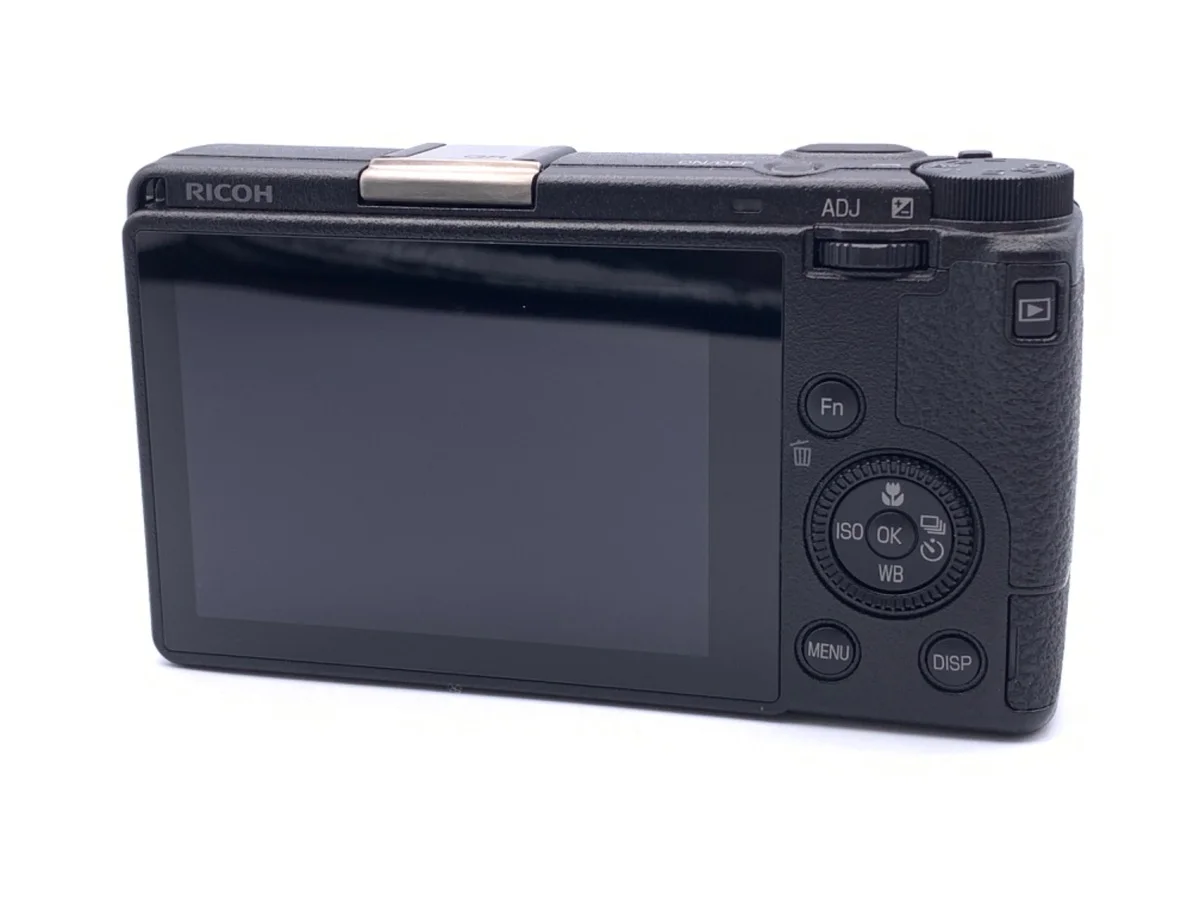 Ricoh GR III - Thumbnail 2