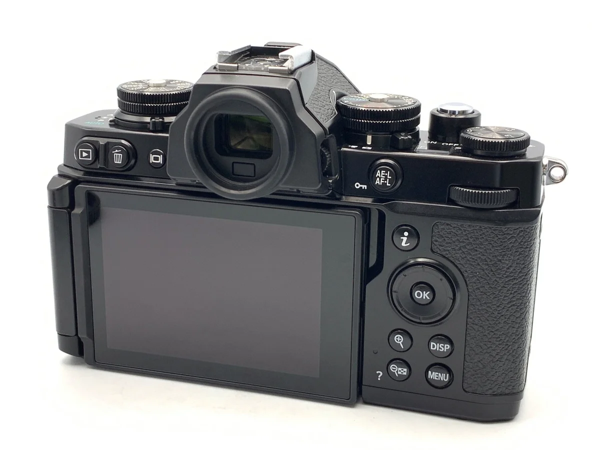 Nikon Zfc - Thumbnail 2