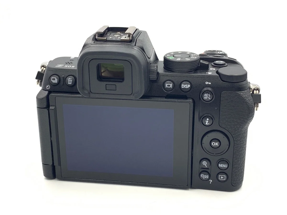 Nikon Z50II - Thumbnail 2