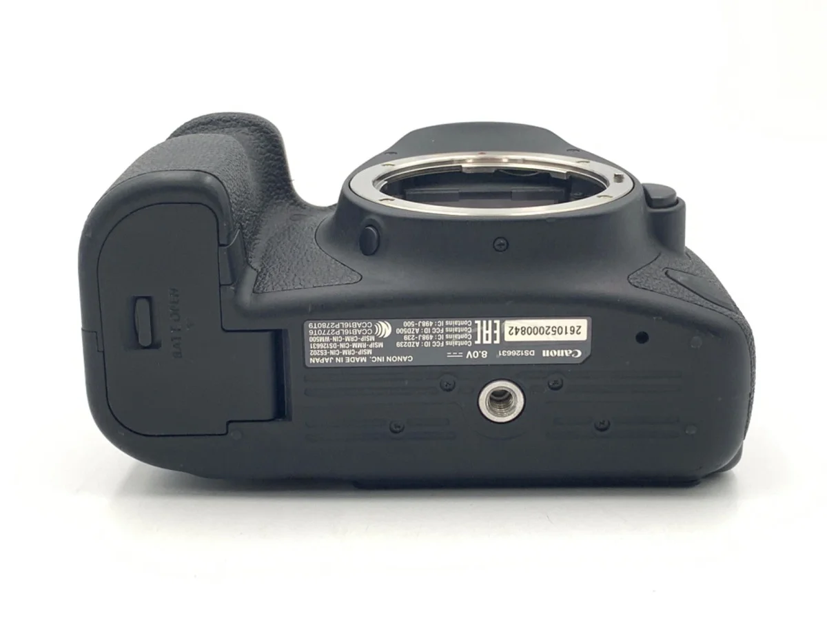 Canon EOS 6D MarkII - Thumbnail 3