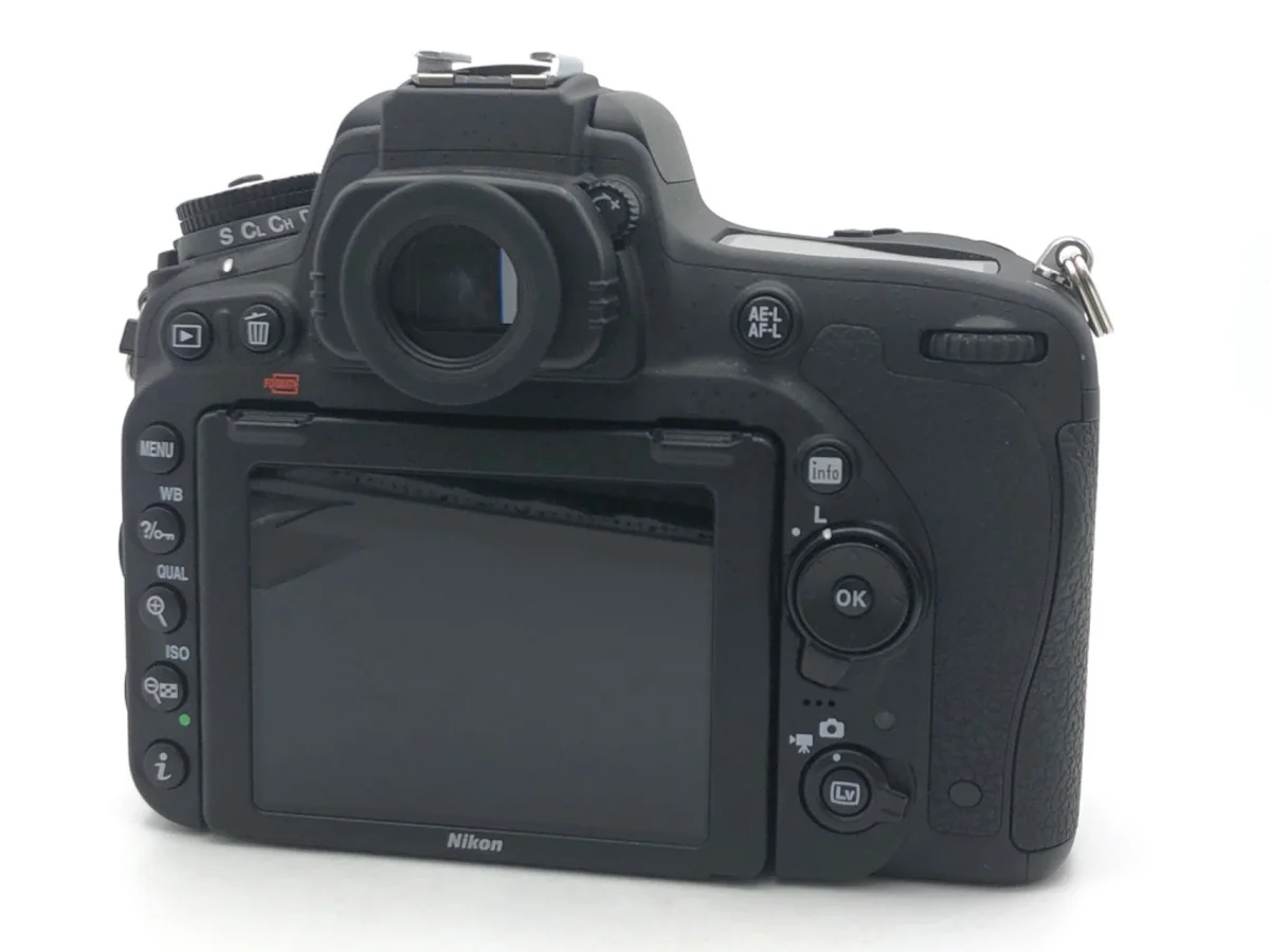 Nikon D750 - Thumbnail 2