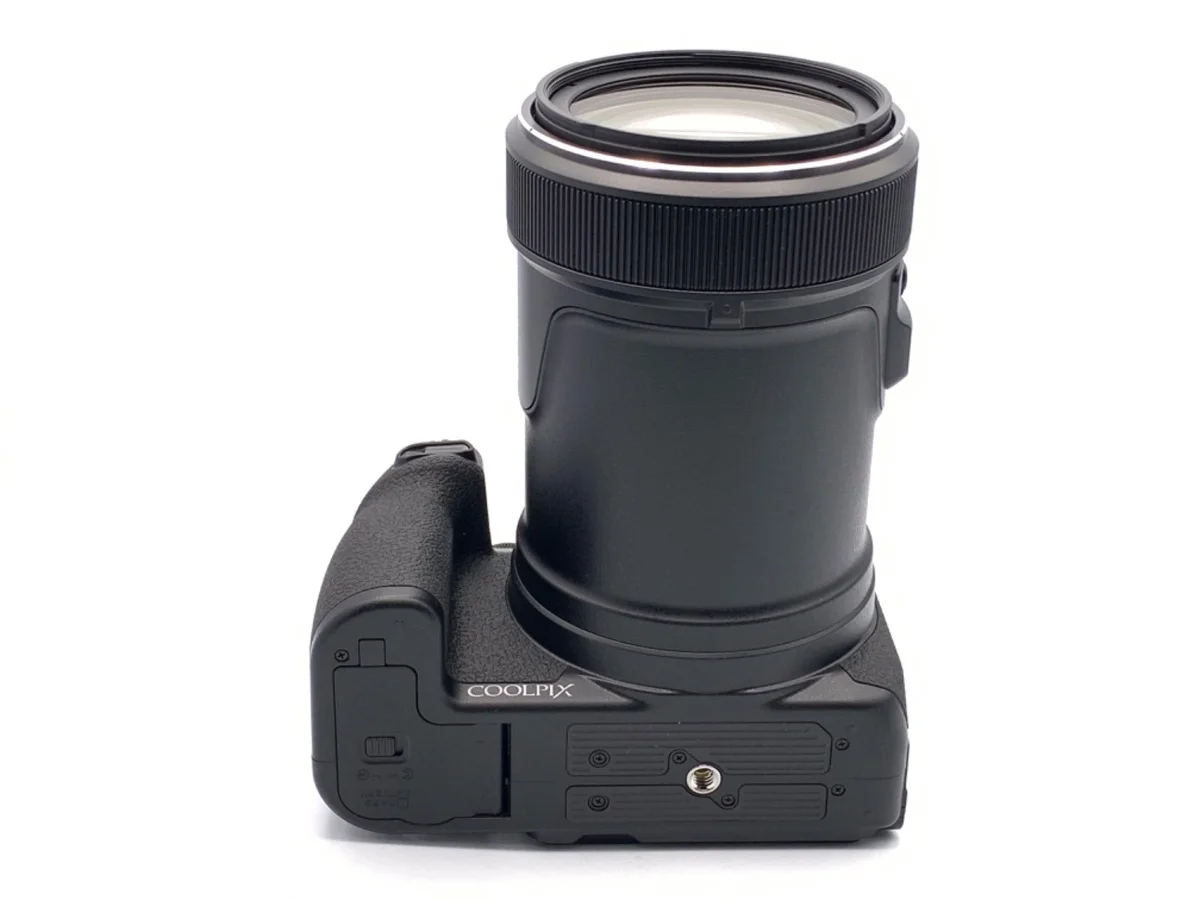 Nikon COOLPIX P1100 - Thumbnail 3