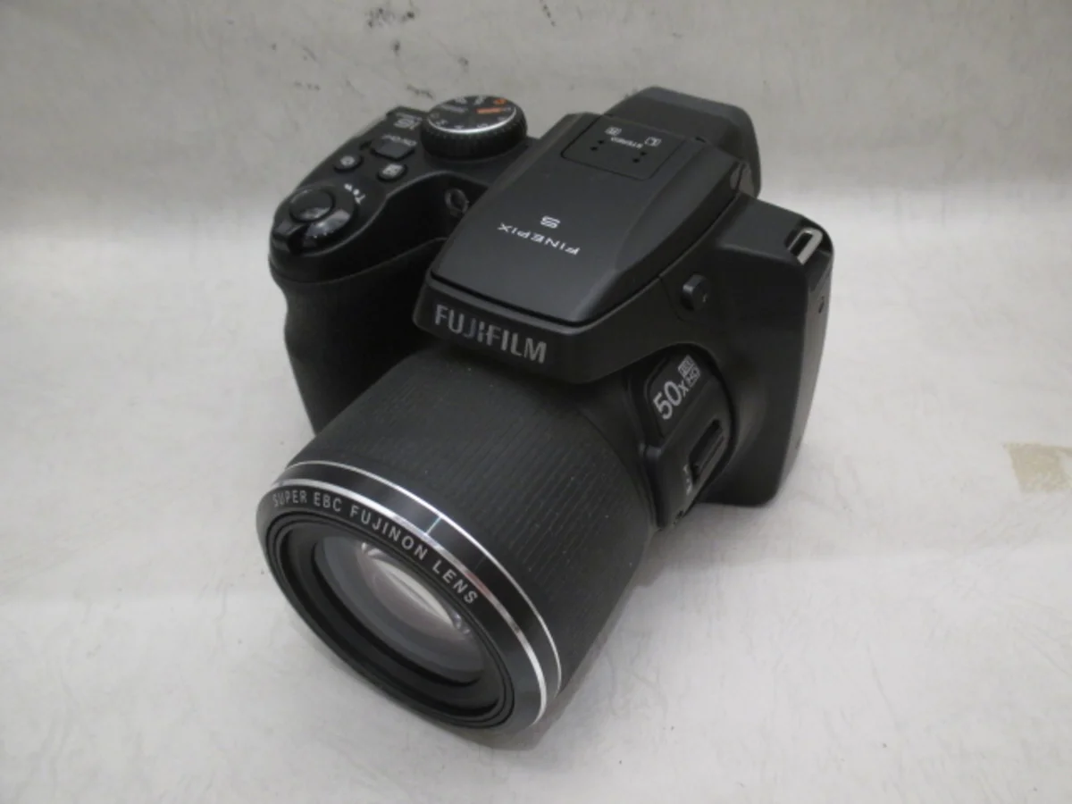 Fujifilm FinePix S9200