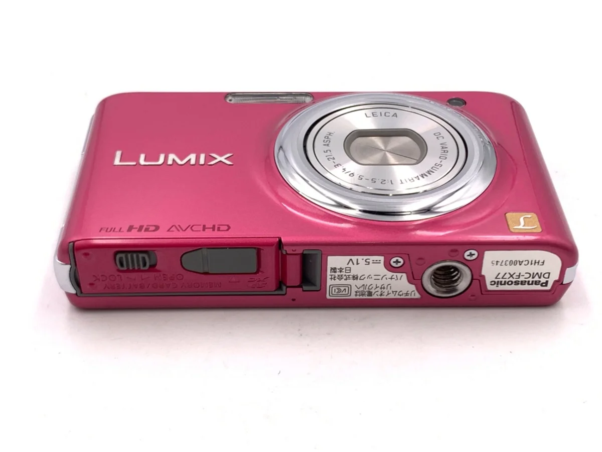 Panasonic LUMIX DMC-FX77 - Thumbnail 3