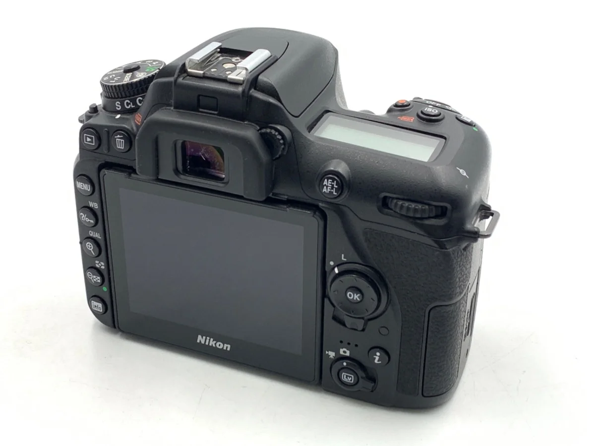 Nikon D7500 - 縮圖 2
