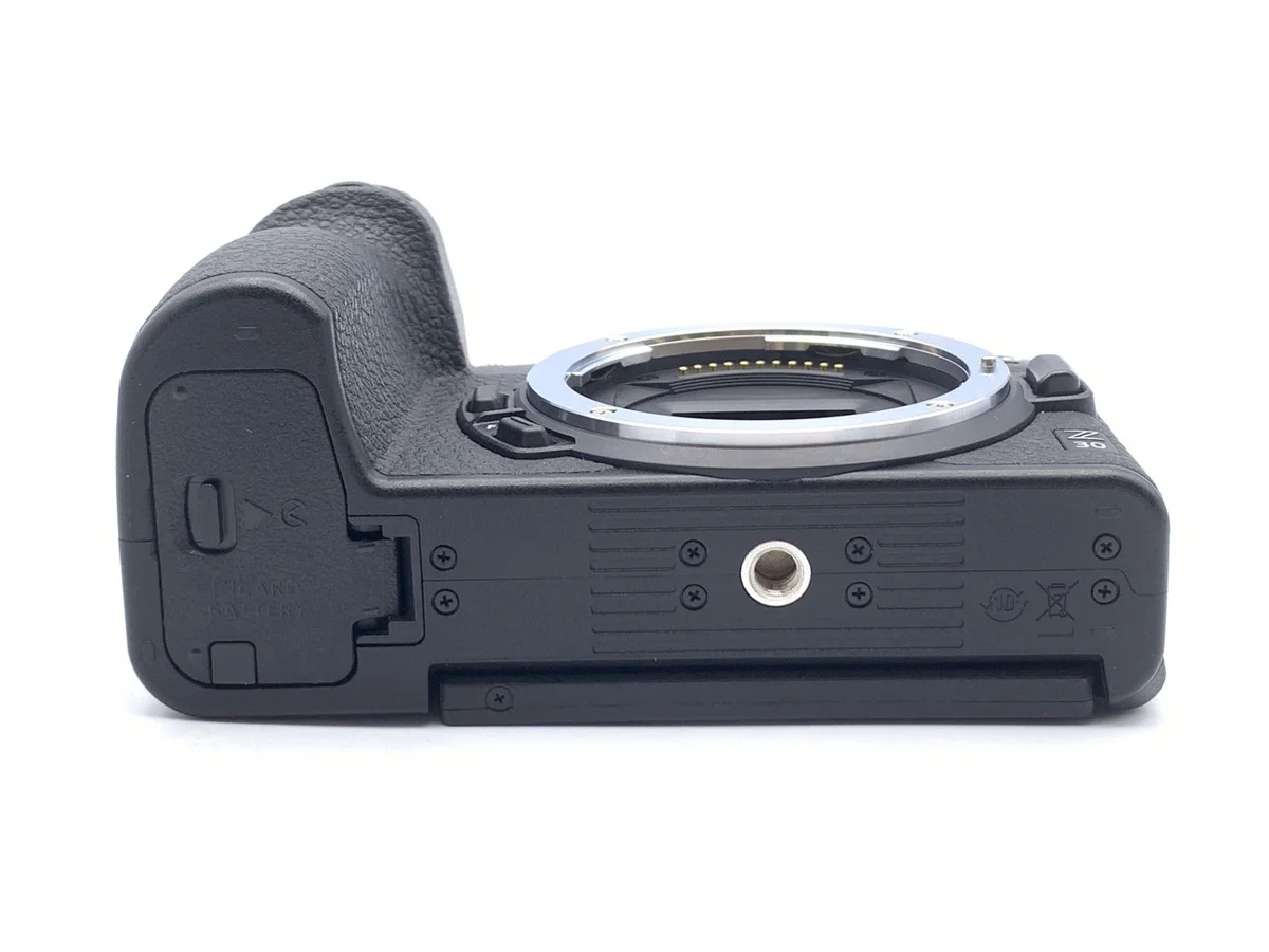 Nikon Z30 - Thumbnail 3