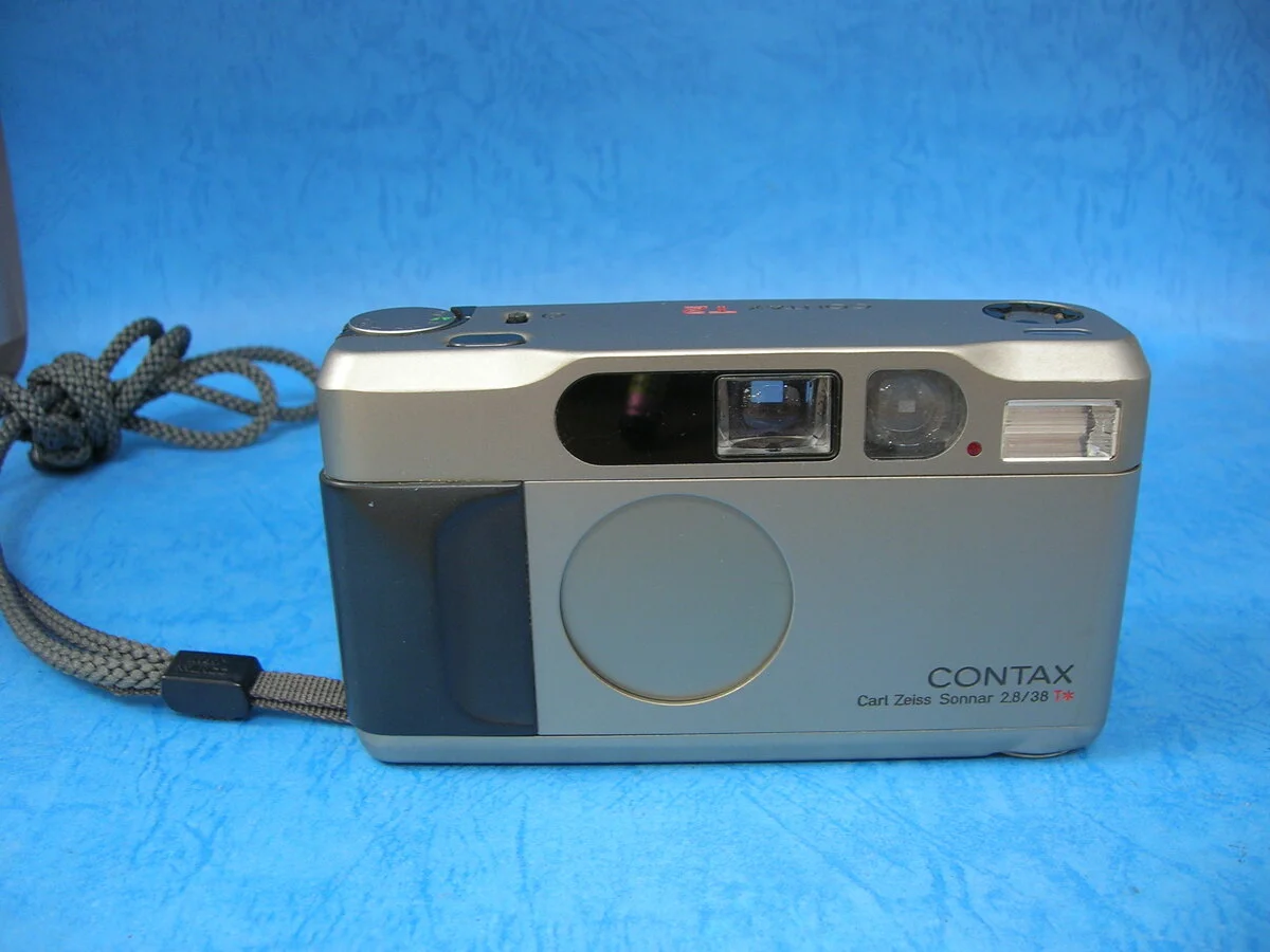 Contax T2