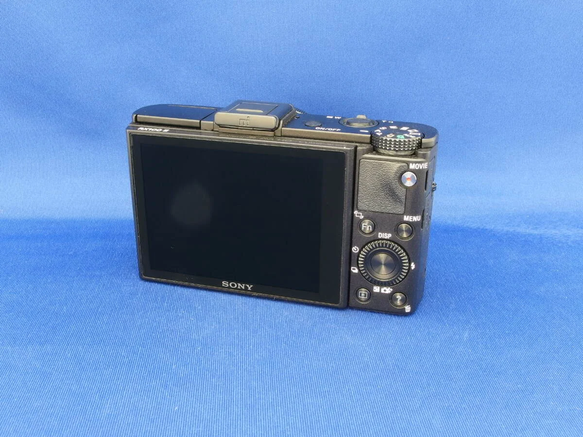 Sony Cyber-shot DSC-RX100M2 - Thumbnail 2