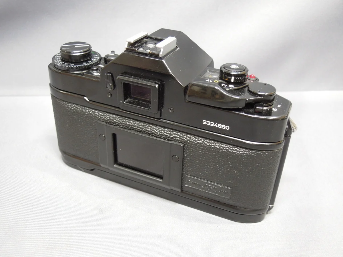 Canon A-1 - Thumbnail 2