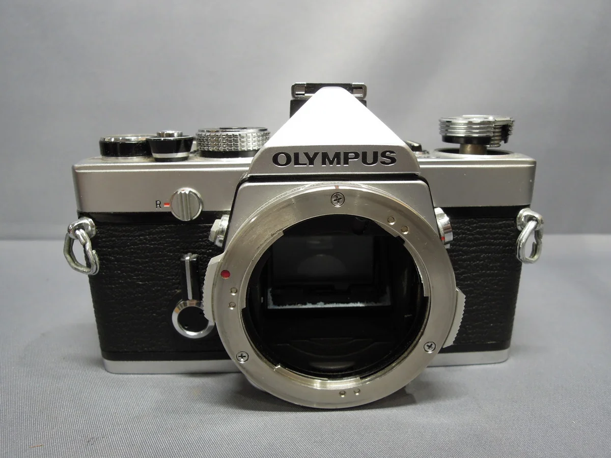 Olympus OM-1