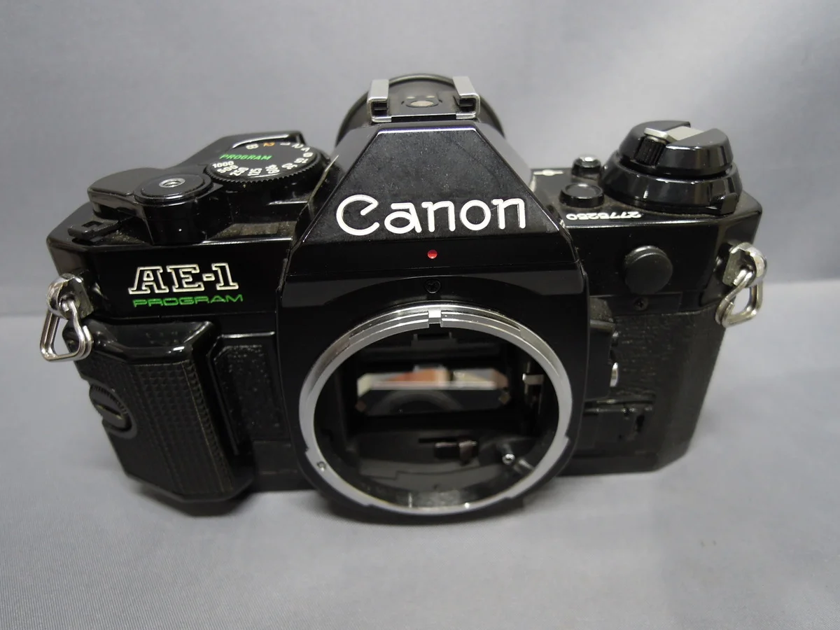 Canon AE-1P