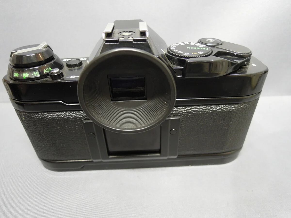 Canon AE-1P - Thumbnail 2