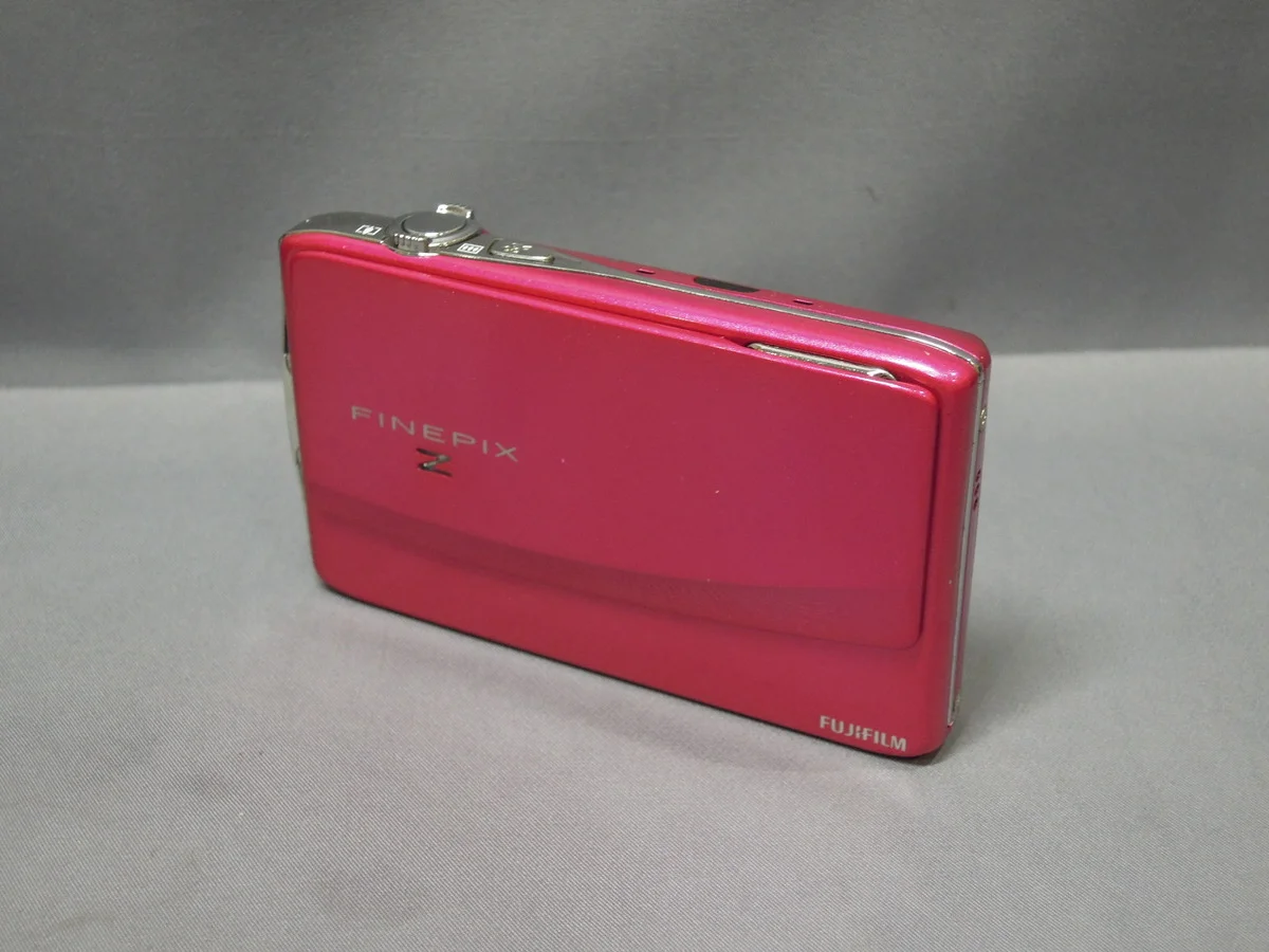 Fujifilm FinePix Z900EXR
