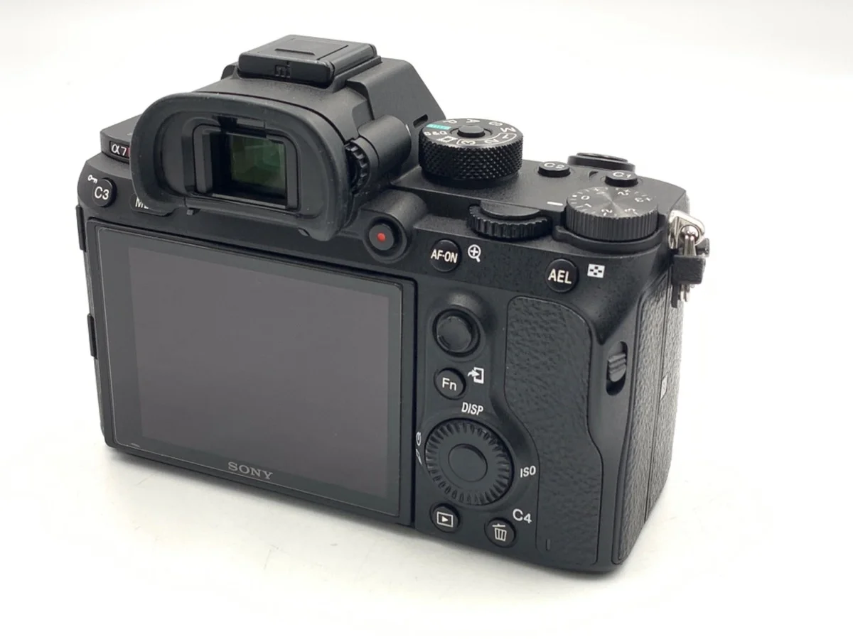 Sony α7R III [ILCE-7RM3 - Thumbnail 2