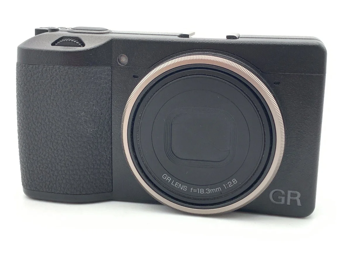 Ricoh GR III