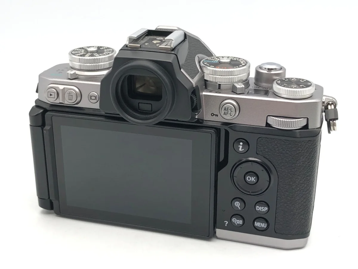 Nikon Zfc - Thumbnail 2
