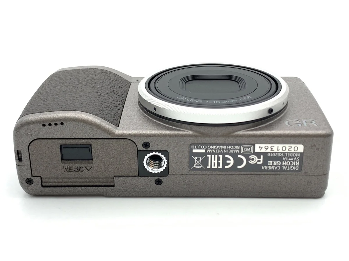 Ricoh GR III Diary Edition - 縮圖 3