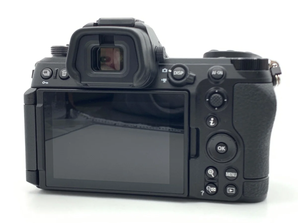 Nikon Z6III - Thumbnail 2