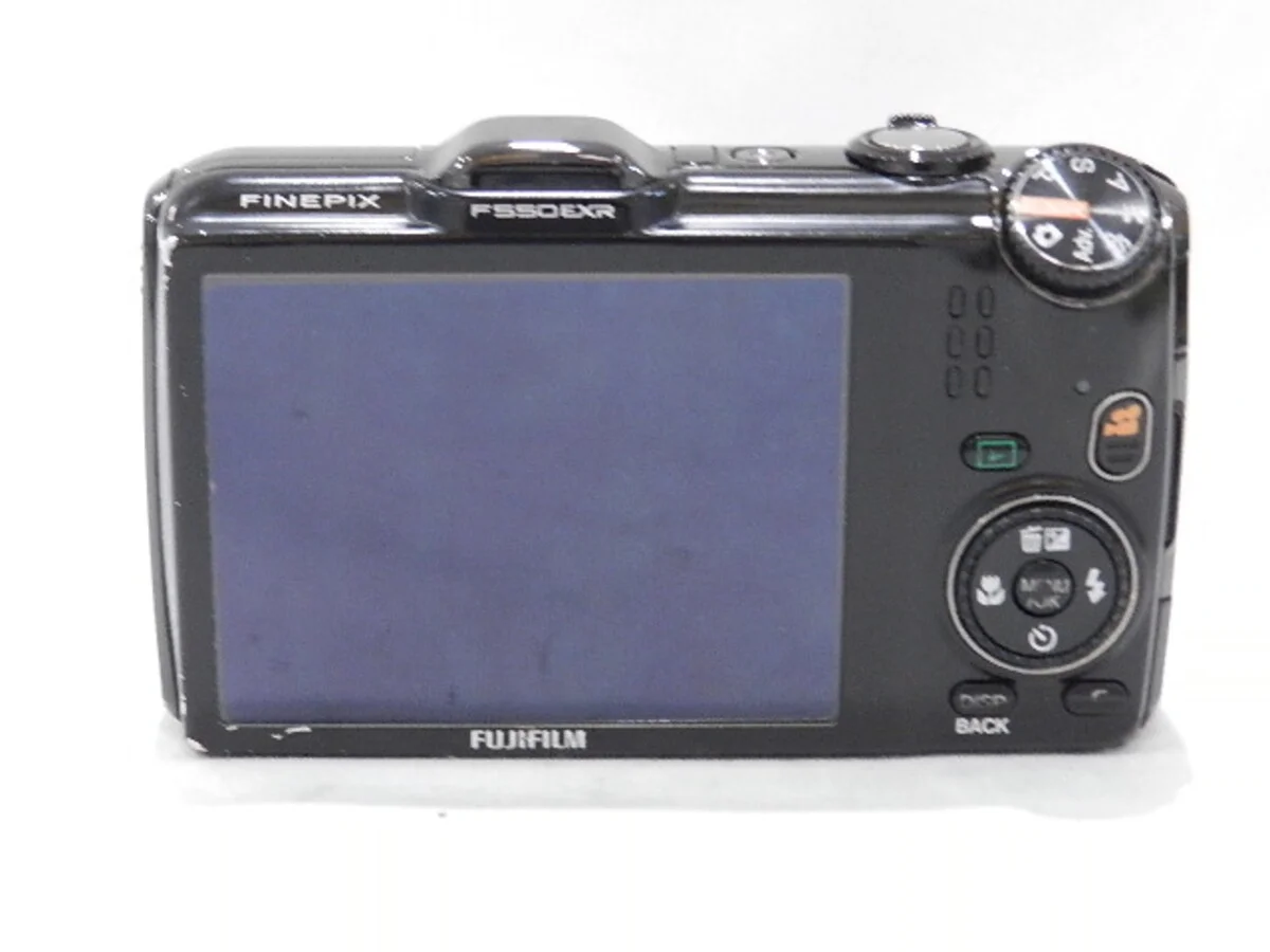 Fujifilm FinePix F550EXR - 縮圖 2