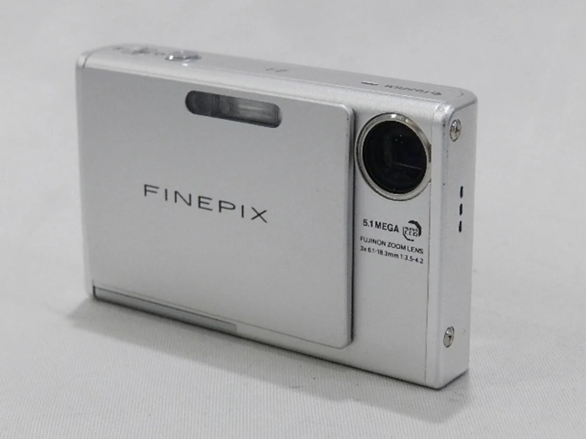 Fujifilm FinePix Z3 512