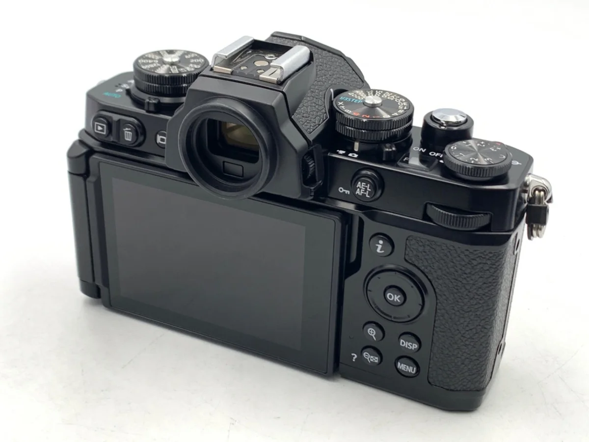 Nikon Zfc - Thumbnail 2