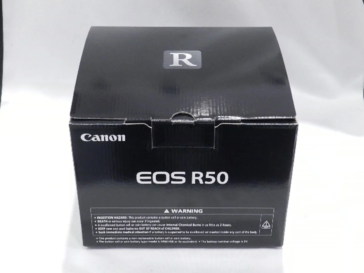 Canon EOS R50
