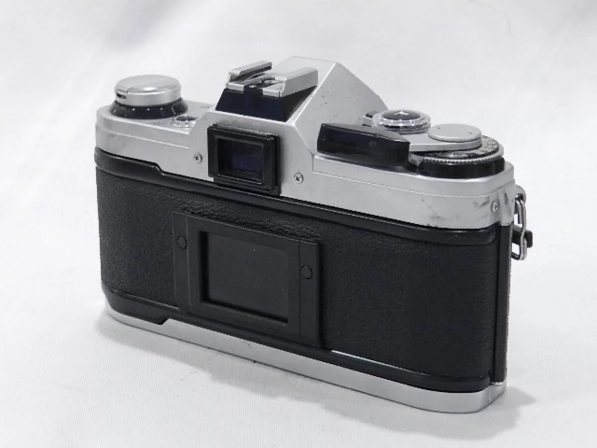 Canon AE-1 - Thumbnail 2