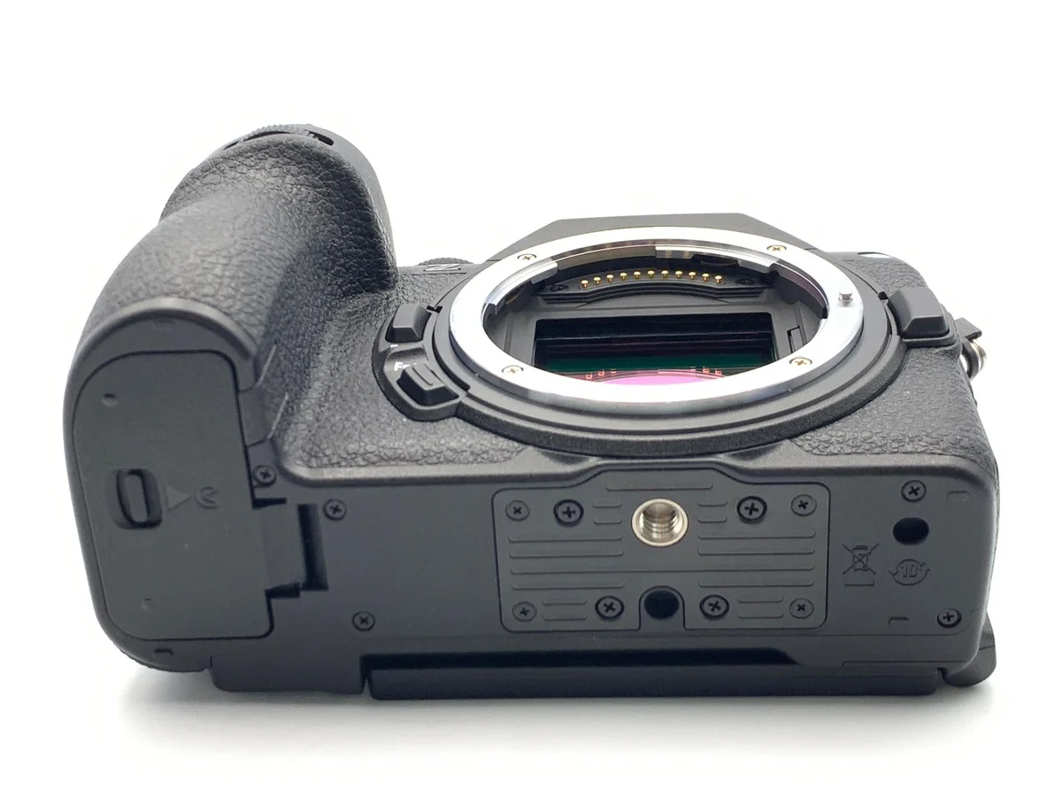 Nikon Z5II - Thumbnail 3