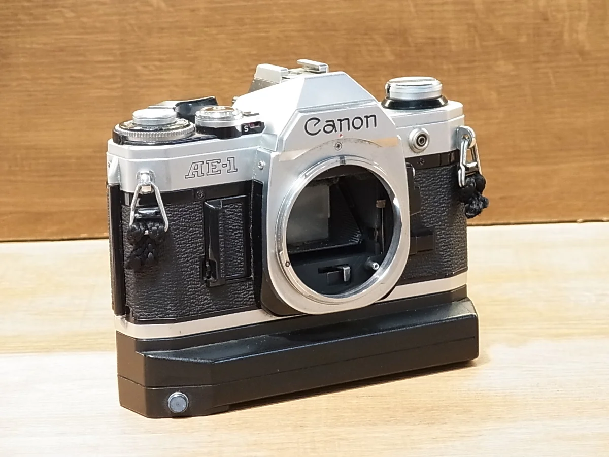 Canon AE-1